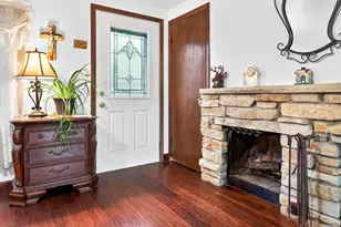 1164 Mayer St, Menasha, WI 54952 - Photo 7