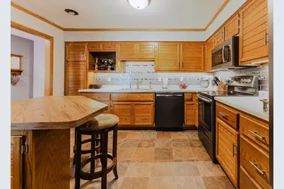 2250 Meadowbrook Court #Unit C, Oshkosh, WI 54904 - Photo 5