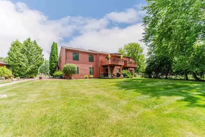 2250 Meadowbrook Court #Unit C, Oshkosh, WI 54904 - Photo 3