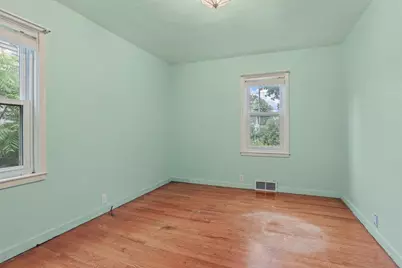 910 Wilson Avenue, Green Bay, WI 54303 - Photo 9