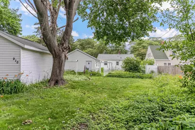 910 Wilson Avenue, Green Bay, WI 54303 - Photo 15