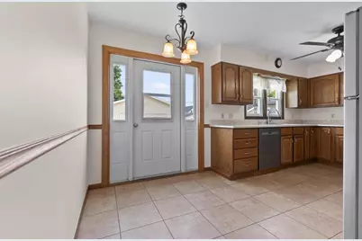 313 15th Street, Fond du Lac, WI 54935 - Photo 17