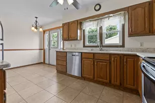 313 15th St, Fond du Lac, WI 54935 - Photo 15