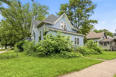 1103 N Division Street, Appleton, WI 54911 - Photo 1