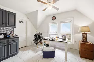 1103 N Division St, Appleton, WI 54911 - Photo 21