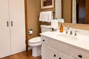 1385 W 18th Ave, Oshkosh, WI 54902 - Photo 23