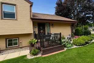 1385 W 18th Ave, Oshkosh, WI 54902 - Photo 31