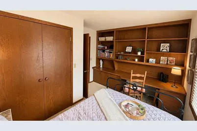 1385 W 18th Avenue #2, Oshkosh, WI 54902 - Photo 27