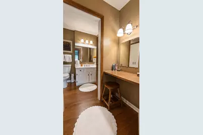 1385 W 18th Avenue #2, Oshkosh, WI 54902 - Photo 21