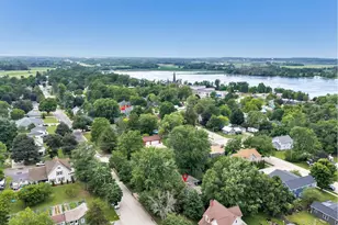 110 W Parker St, Weyauwega, WI 54983 - Photo 31