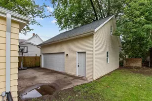 308 4th St, Neenah, WI 54956 - Photo 41