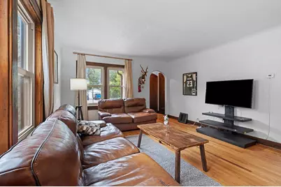 225 Gray Street, Green Bay, WI 54303 - Photo 7