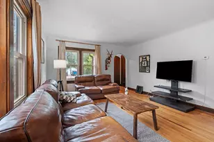 225 Gray St, Green Bay, WI 54303 - Photo 7