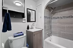 225 Gray St, Green Bay, WI 54303 - Photo 21