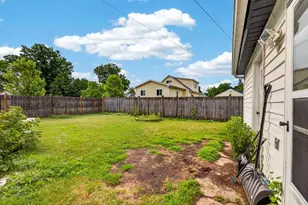 301 Burns St, Marinette, WI 54143 - Photo 25