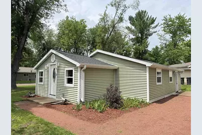 803 Demarest Avenue, Waupaca, WI 54981 - Photo 1