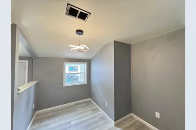 803 Demarest Avenue, Waupaca, WI 54981 - Photo 7
