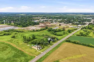 W319 US-10, Brillion, WI 54110 - Photo 11