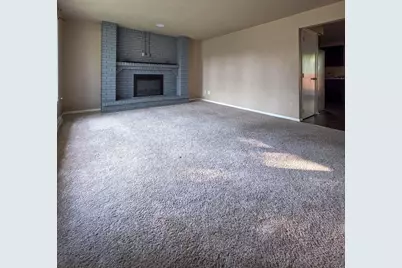 1000 W Browning Street, Appleton, WI 54914 - Photo 3
