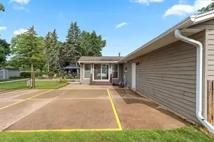 1203 Vly Vw Rd, Green Bay, WI 54304 - Photo 49