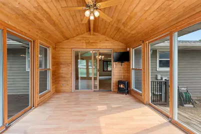 1203 Valley View Road, Green Bay, WI 54304 - Photo 15