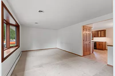 1203 Valley View Road, Green Bay, WI 54304 - Photo 17