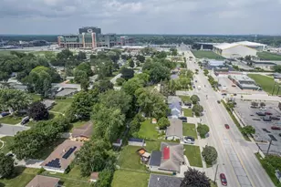 2112 S Oneida St, Green Bay, WI 54304 - Photo 55