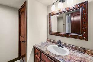 1270 Cameron Cir, Neenah, WI 54956 - Photo 29