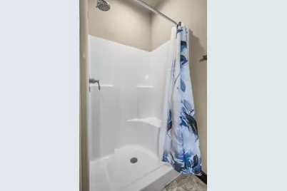 1270 Cameron Circle, Neenah, WI 54956 - Photo 11