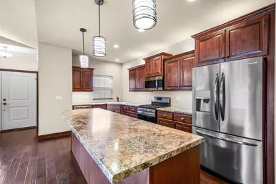 1270 Cameron Circle, Neenah, WI 54956 - Photo 5