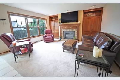 3911 Popple Court, Green Bay, WI 54301 - Photo 11