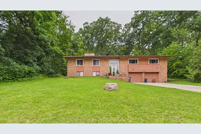 2450 Brenner Place, Green Bay, WI 54301 - Photo 1