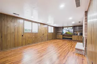 2450 Brenner Pl, Green Bay, WI 54301 - Photo 29
