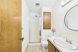 2450 Brenner Pl, Green Bay, WI 54301 - Photo 35
