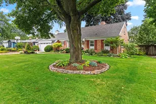 1049 Kalfahs St, Neenah, WI 54956 - Photo 49