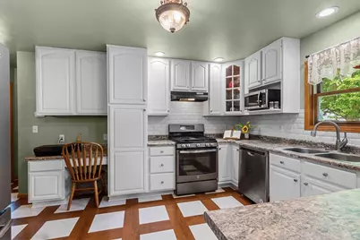 300 Rosemary Drive, Pulaski, WI 54162 - Photo 17