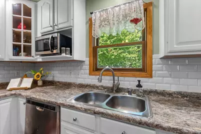 300 Rosemary Drive, Pulaski, WI 54162 - Photo 21