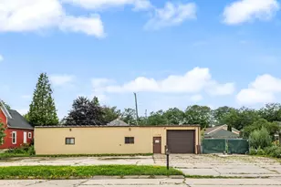 1138 State St, Green Bay, WI 54304 - Photo 1