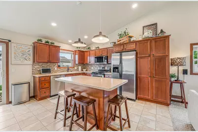 2315 Meadow Flower Court, Neenah, WI 54956 - Photo 11