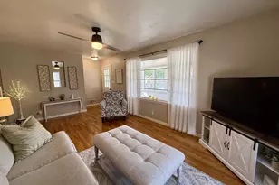 130 Maria Ln, Fond du Lac, WI 54935 - Photo 5