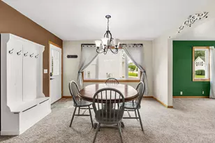 116 E Law St, New London, WI 54961 - Photo 9