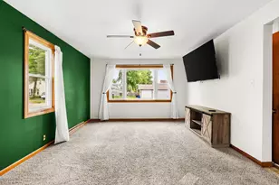 116 E Law St, New London, WI 54961 - Photo 11