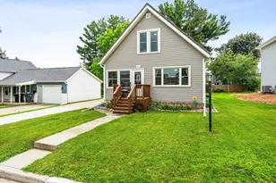 116 E Law St, New London, WI 54961 - Photo 3