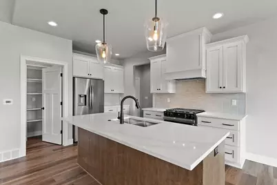 1430 Divinity Drive, De Pere, WI 54115 - Photo 15
