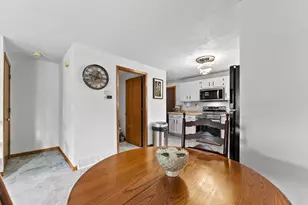 2529 Fond du Lac Rd, Oshkosh, WI 54902 - Photo 9