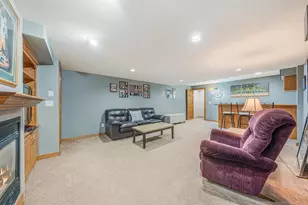 2767 Oakwood Cir, Oshkosh, WI 54904 - Photo 31