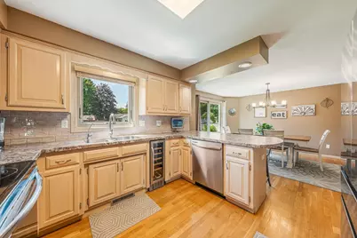 2767 Oakwood Circle, Oshkosh, WI 54904 - Photo 13