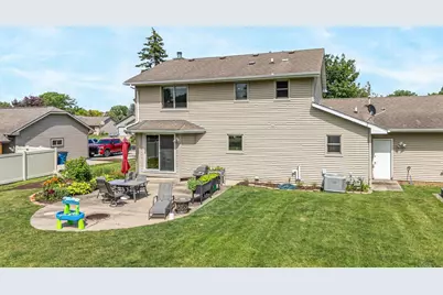 2767 Oakwood Circle, Oshkosh, WI 54904 - Photo 37