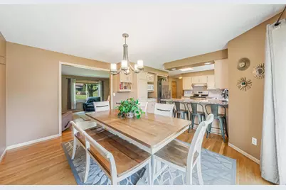 2767 Oakwood Circle, Oshkosh, WI 54904 - Photo 9