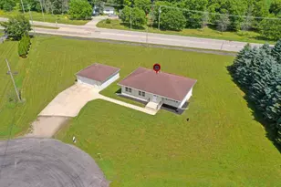 1734 Oakridge Pl, Neenah, WI 54956 - Photo 39